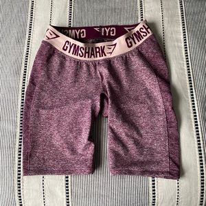 Gymshark purple biker short (small)